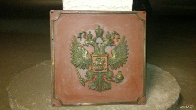 1075115403.jpg