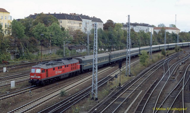 2003-09-27 1 09 232_408 D1248 Saratov B-Lichtenberg.jpg