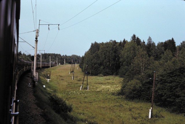 Transsibirische Eisenbahn im Nord-Russischen Landrücken 07.1979.jpg
