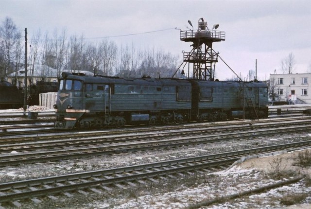 SZD TE3 at the Rēzekne-II station (23.01.1991).jpg