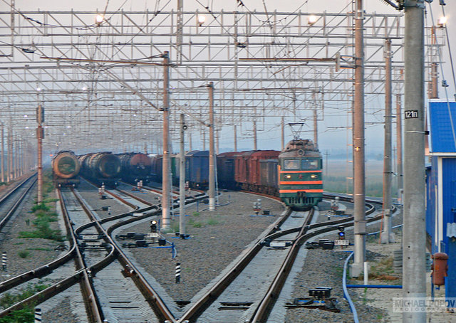 310708_9_T-02.jpg