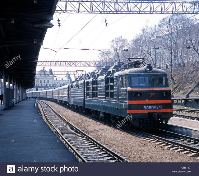 trans-siberian-express-train-in-vladivostok-railway-station-vladivostok-CB6117.jpg