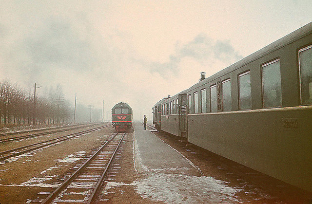 Passenger train at the Joniškelis station (05.01.1974).jpg