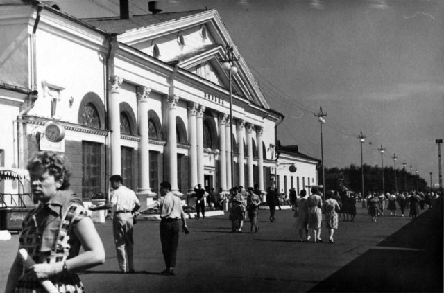 На станции Вязьма, Смоленская область (фото сделано в 1960-70 годах).jpg
