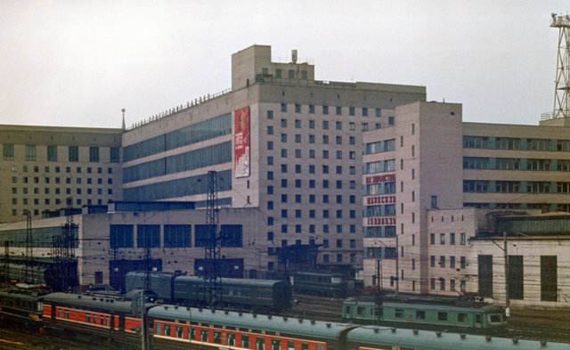 На станции Москва-Пассажирская-Казанская, город Москва (фото сделано в 1972 - 1975 годах).jpg