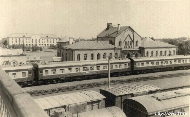 Муромский-железнодорожный-вокзал-старая-фотография.jpg