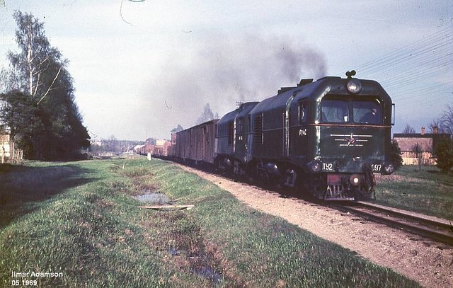 SZD TU2-097 at the Türi station (05.1969).jpg