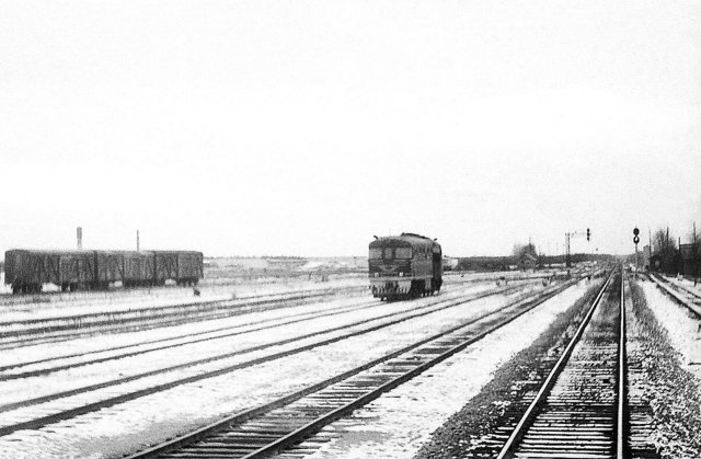 SZD TEP60 at the Tapa station (04.1975).jpg (284.21 КБ) Просмотров: 5860 SZD TEP60 at the Tapa station (04.1975).jpg