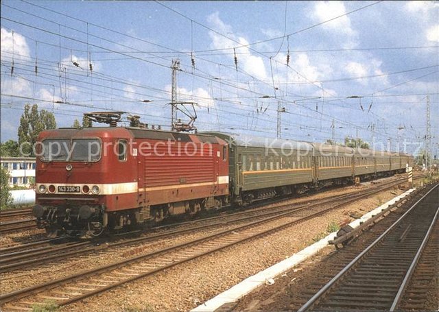 Eisenbahn-Elektro-Personenzuglokomotive-143-330-9-Kat-Eisenbahn.jpg