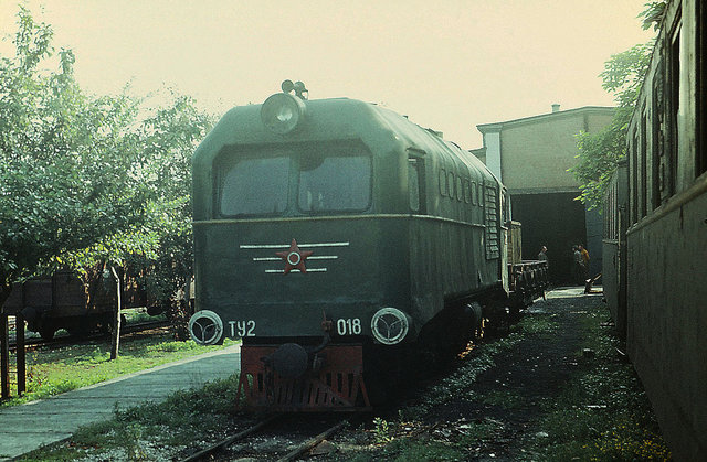 SZD TU2-018 at the Beregovo depot (21.06.1982).jpg