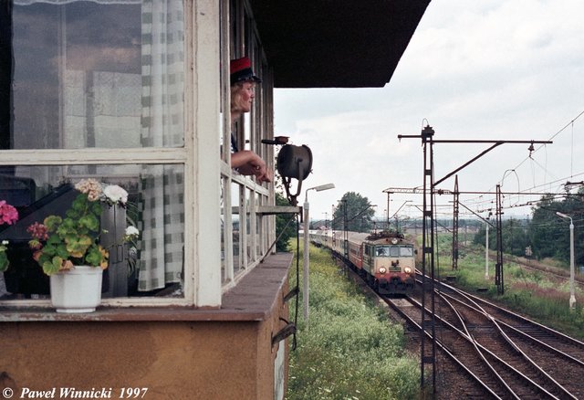 88166324_2632323047043122_1171480749782597632_o.jpg (299.35 КБ) Просмотров: 5329 88166324_2632323047043122_1171480749782597632_o.jpg