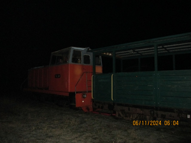 004.JPG