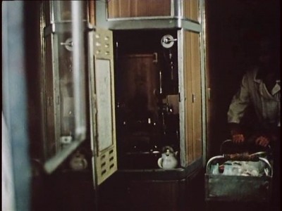 vlcsnap-2011-10-15-19h32m25s63.jpg