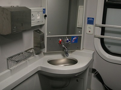 g9r5v6n.jpg